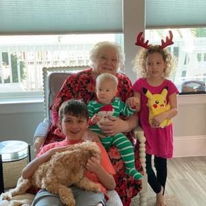 Meet your Posher, Marcella